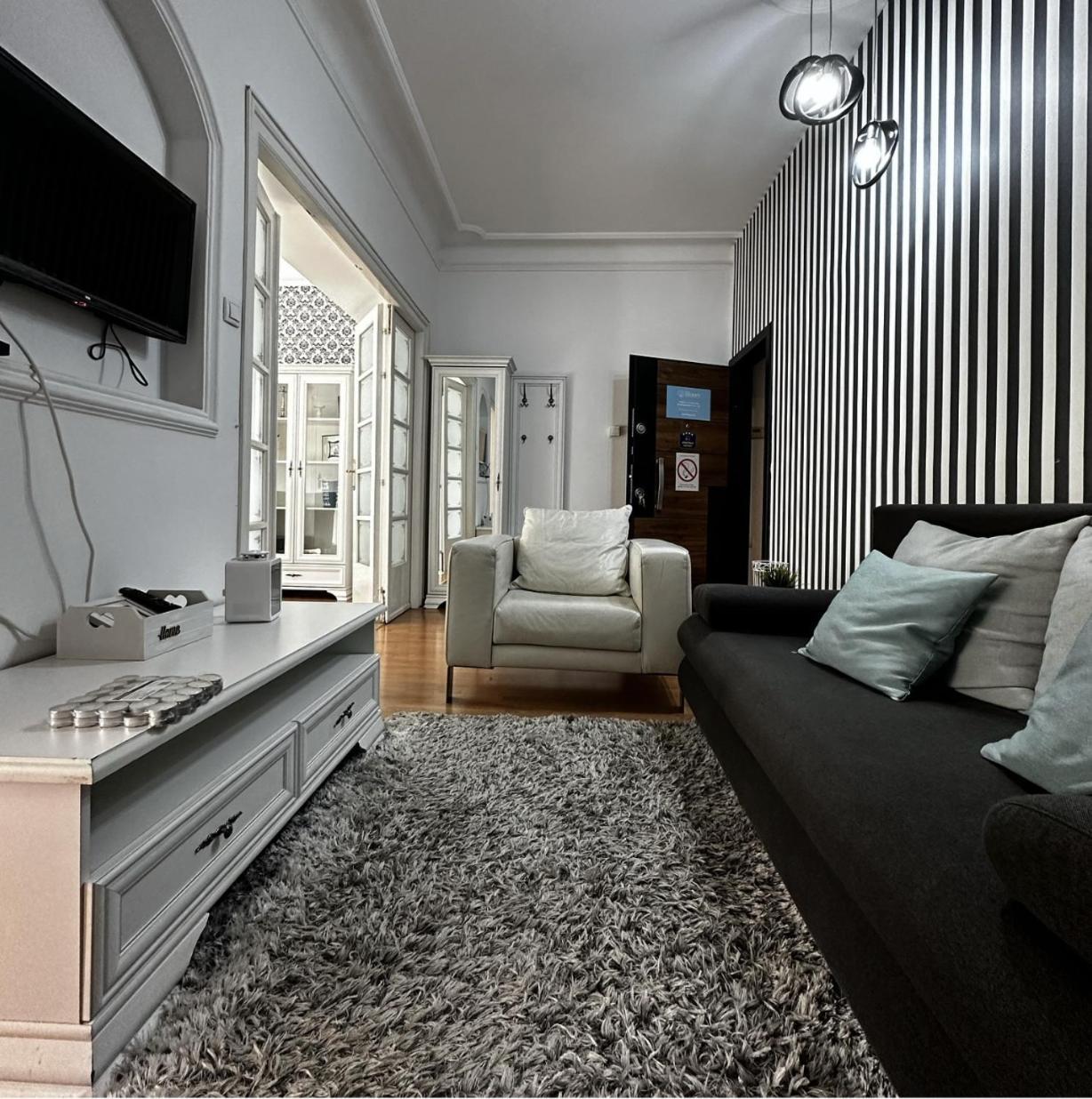 Bloom Apartments Белград Экстерьер фото
